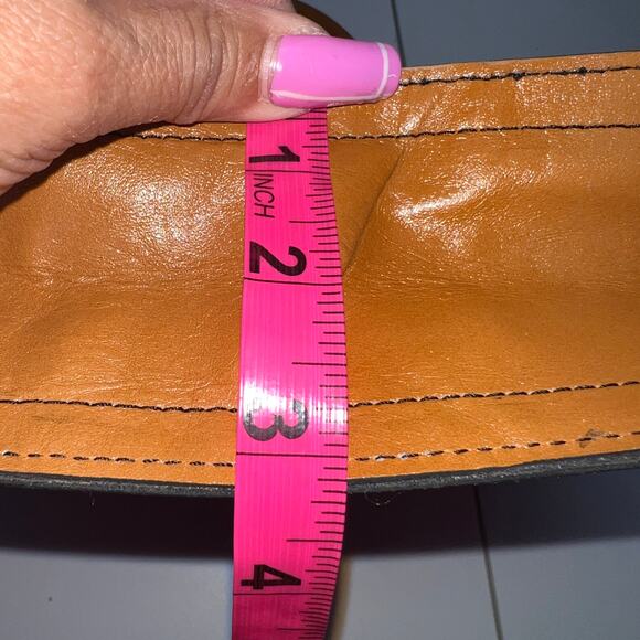 Vintage 70's Genuine Leather Camel Handbag - Picture 11 of 11